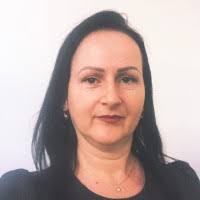 700+ profiluri „Claudia