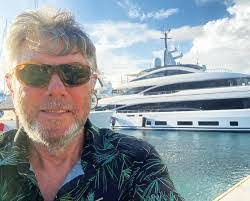 Roy Cullum's Instagram, Twitter & Facebook