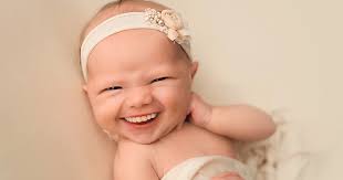 Put down the clone stamp and step. Nurse Turned Photographer Adds Smiles On Professional Baby Photos And It S Hysterical 16 Pics Bored Panda
