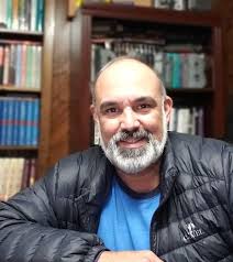 Wally Contreras's Instagram, Twitter & Facebook