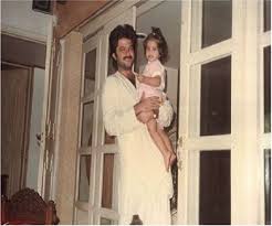 Since the kapoor family tree already added in your answer, i am sharing surinder kapoor family tree, who is father of boney, anil and sanjay kapoor and grandfather of arjun kapoor. Father S Day 2019 From Shah Rukh Khan To Arjun Kapoor B Town Celebrate Father S Day