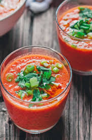 Got 15 Minutes You Can Make This Simple Delicious Spanish Gazpacho Soup Best Use Of Summer Tomatoes And You L Gazpacho Soup Gazpacho Recipe Tomato Gazpacho