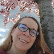 How to get help with set 8 in Monopoly Go?