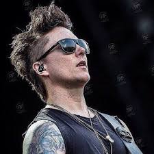 Synyster Gates