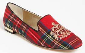 Row of stitching under arm to bottom hem gives more shaping and defines arm openings. Pin By Mandy Ziliani On Just My Style Loafers Plaid Shoes Tartan Clothing
