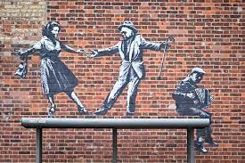 With tongue firmly planted in cheek, english graffiti artist and international prankster banksy has managed to become one of the world's most recognized artists while remaining relatively anonymous. Hyivd Zfdccpgm
