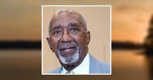 Marcy Nolan's Instagram, Twitter & Facebook