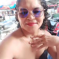 Chloe Martins in people