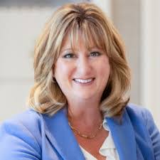 Lori Kuhns's Instagram, Twitter & Facebook