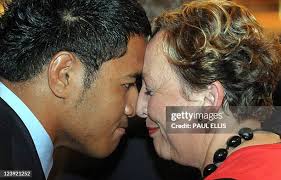 21 Suzanne Ellison Stock Photos, High-Res Pictures, and Images