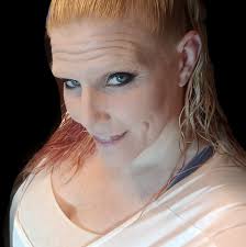 i have artic cat 2001 600cc zr efi and i cant find fuse box. could someone  tell me where it is.