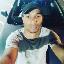 Savannah "Sav" Phifer went from UNT mail carrier to becoming the first  member of her family to earn a college degree thanks to UNT's partnership  with Amazon and their Career Choice Program,