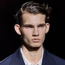 The time of the nothing but sensible, unchanging hair styles for men is long gone. Best Hairstyles From Men S Fashion Week Fall Winter 2020 To Rock Bowl Cuts Side Swept Bangs Buro 24 7 Singapore