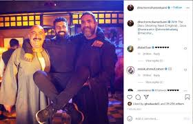 مشاهدة مسلسل التشويق والاثارة المصري نسل الاغراب الحلقة 4 الرابعة من بطولة احمد السقا وامير كرارة ومي عمر واسماء ابواليزيد مشاهدة وتحميل مسلسلات. Ø£Ø­Ù…Ø¯ Ø§Ù„Ø³Ù‚Ø§ ÙˆØ£Ù…ÙŠØ± ÙƒØ±Ø§Ø±Ø© ÙŠØ¯Ø§Ø¹Ø¨Ø§Ù† Ù…Ø®Ø±Ø¬ Ù…Ø³Ù„Ø³Ù„Ù‡Ù…Ø§ Laha Magazine