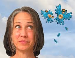 Melanie Hooper's Instagram, Twitter & Facebook