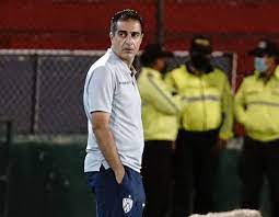 Get renato paiva's contact information, age, background check, white pages, photos, relatives, social networks, resume & professional records. Renato Paiva I Don T Admit That They Want To Make Up Things Against Barcelona Sc It Was Not A Divided Match National Championship Sports Football24 News English