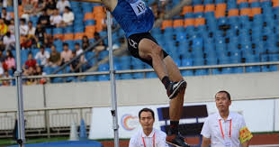 Malaysian badminton great lee chong wei said that it will be difficult for china's lin dan to qualify for the tokyo olympics. Lee Hup Wei Clears 2 23m To Defend High Jump Gold At Asian Gp In China Adriansprints Com