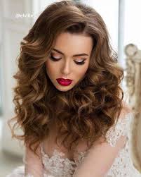 If you're one for easy wedding hairstyles, try the simple but cute, messy bun. Bridal Hairstyles Arabia Weddings