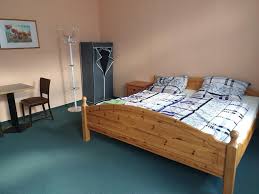 Möchtest du eine wohnung in schleiz mieten, musst du also nicht mehr gezielt provisionsfreie wohnungen suchen. Ferienwohnung Ferien Wohnung Johnson Gross Deutschland Schleiz Booking Com