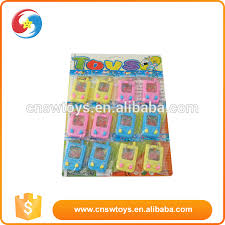 In einem fluss in der türkei, ein mann spielt mit einem jungen bären im wasser. Kinder Kunststoff Spass Wasser Ring Werfen Spiel Ringe In Wasser Buy Spiel Ringe In Wasser Wasser Ring Werfen Spiel Ringe Werfen In Wasser Product On Alibaba Com