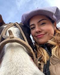 Flor Vasquez (@flor__vasquez) • Instagram photos and videos