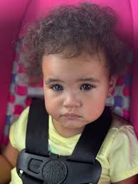 19 hours to go… had to sneak in some quick selfies! My girlfriend's  definitely kicking me out of the car when she sees this 😂