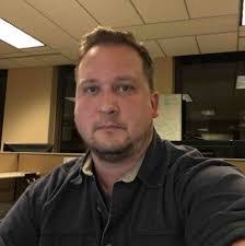 Aaron Manns's Instagram, Twitter & Facebook