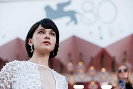 La Nación / Sofia Coppola rinde justicia a Priscilla Presley