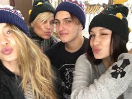 Gigi Hadid Daily Mankenler Stil Amerikan