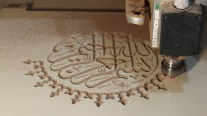 16 0 الاعمال الحرفية ماكينة سي ان سي نقش قطعة من الخشب ب ستخدام مكنة Cnc بطريقة V Carving Cnc Youtube Cnc