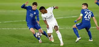 The frenchman once again tested his compatriot in the second half. Klzqwf5z1ejjjm