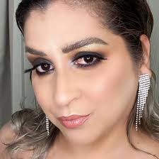 Simone Barros Make Up