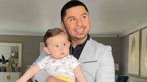 Larry Hernandez Mamaslatinas Com