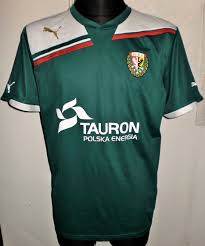 Totally, slask wroclaw and warta poznan fought for 4 times before. Slask Wroclaw Home Fussball Trikots 2011 2012