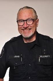 Security Officer Goes the Extra Mile to Return Lost Card