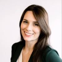 Suzanne Connell's Instagram, Twitter & Facebook