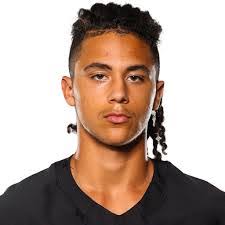 Reece Smith's Instagram, Twitter & Facebook