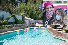 Harry Styles And Olivia Wilde Are Shacking Up In This La Home