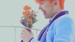 Merci a vous les legendaires. Zodiac Sign Kpop Boys Edition G Dragon Gif S Wattpad G Dragon Bigbang G Dragon Cute