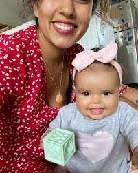 Lori Tipler's Instagram, Twitter & Facebook