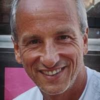 90+ perfiles de «Bottaro»