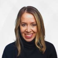 Heather Strain's Instagram, Twitter & Facebook