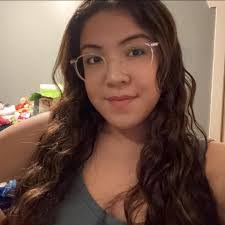 Christina Kemmerer's Instagram, Twitter & Facebook