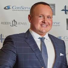 Justin Collins (@imjustincollins)