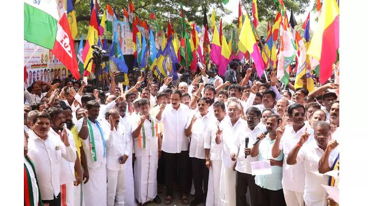 Anbumani Ramadoss warns Tamil Nadu Government: இனியும் பொறுமையா இருக்க  முடியாது.. எந்த எல்லைக்கும் போகத் தயார்.. அன்புமணி ராமதாஸ் ஆவேசம்!