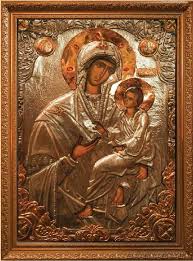 Căzând la icoana ta cea de minuni făcătoare, ne rugăm ţie, întru tot înduratei maici a stăpânului celui iubitor de oameni: Icoana Maicii Domnului Grabnic AscultÄƒtoare De La MÄƒnÄƒstirea Dohiariu Wikipedia