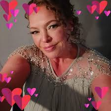 Last minute I know 🙈 but is there anyone at all that can make me this for  tomorrow?? I need age 10-11 Please 😘