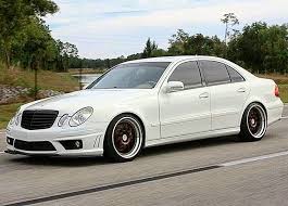 1 822 Likes 16 Comments Mercedes Benz W211 W211mercedes On Instagram Rolling W211 Simple2eleven Follow W211merced Mercedes Benz Mercedes Benz