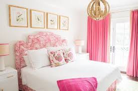 Gorgeous Pink Bathroom Features Four Gold Bamboo Frames Over A Pink Palm Leaf Print Headboard On Bed Dres Hot Pink Bedrooms Gold Bedroom Decor Bedroom Interior