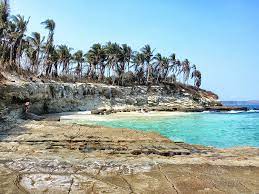 Many are uninhabited and noted for their natural beauty and marine resources. Reisetipps Fur Die Paradiesischen Panamainseln San Blas Und Contadora